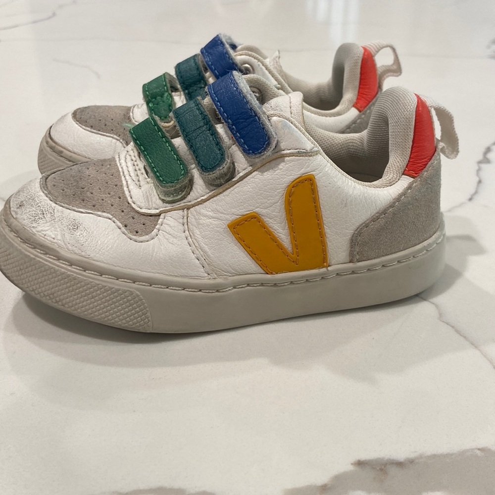 Unisex Multi Color Sneakers - Toddler, size 8.5